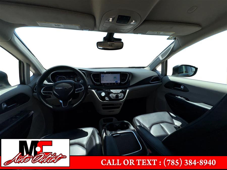 2023 Chrysler Pacifica Touring L - Photo 21