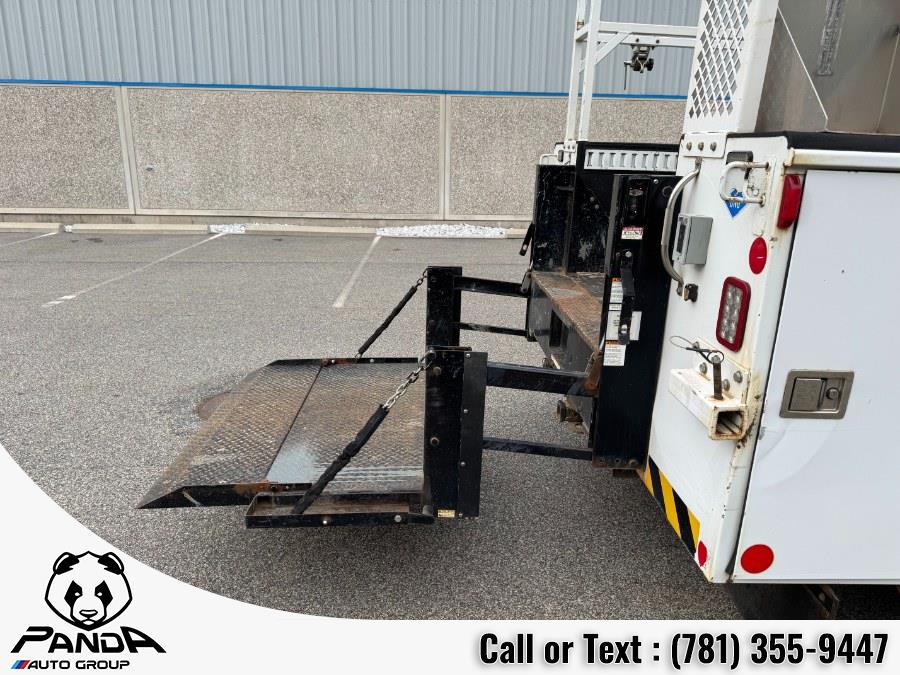 2018 Ford F-350 Super Duty Chassis Cab XL - Photo 9