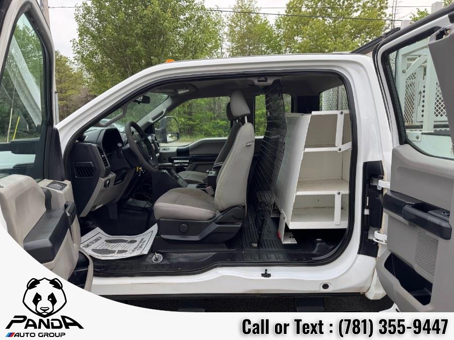2018 Ford F-350 Super Duty Chassis Cab XL - Photo 10