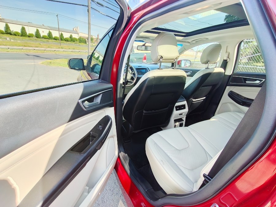 2015 Ford Edge Titanium - Photo 13