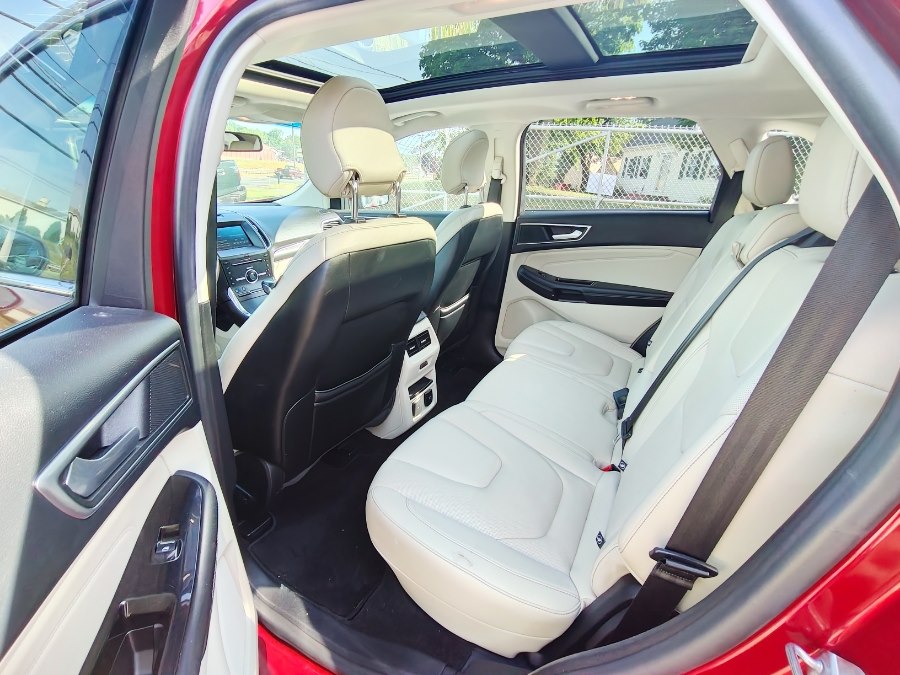 2015 Ford Edge Titanium - Photo 16