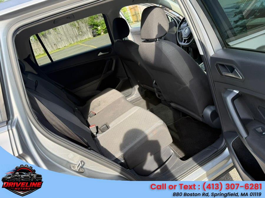 2019 Volkswagen Tiguan S - Photo 11
