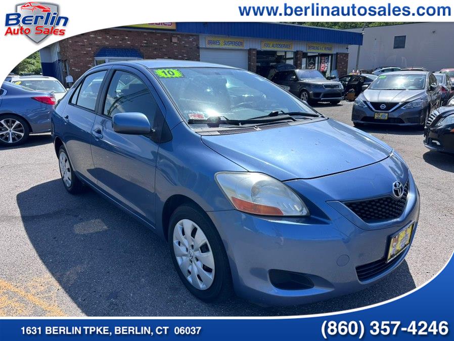 2010 Toyota Yaris Base - Photo 11
