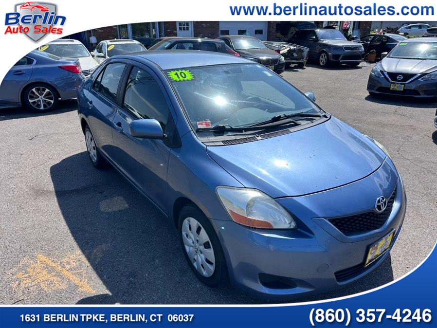 2010 Toyota Yaris Base - Photo 13