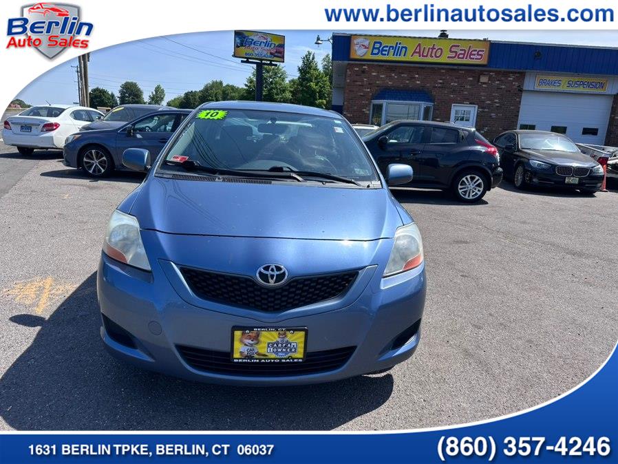 2010 Toyota Yaris Base - Photo 6