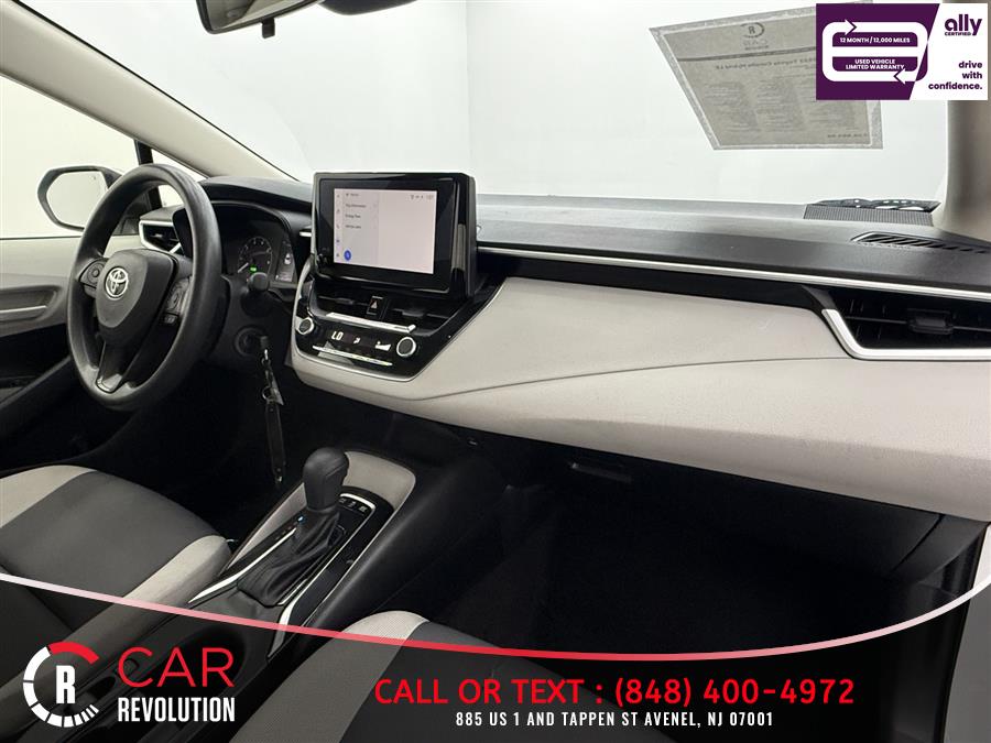 2023 Toyota Corolla LE - Photo 31