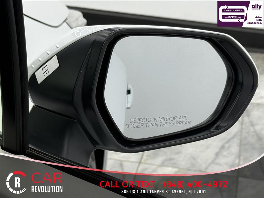 2023 Toyota Corolla LE - Photo 34