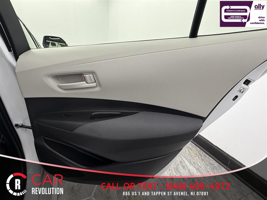 2023 Toyota Corolla LE - Photo 29