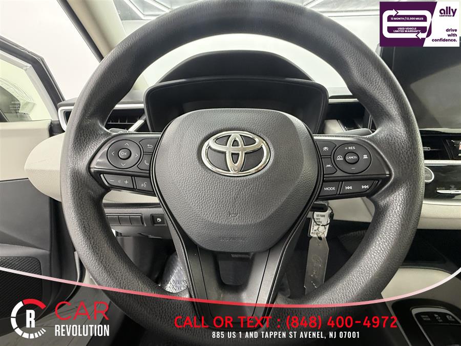 2023 Toyota Corolla LE - Photo 9