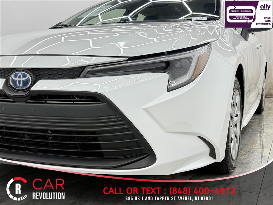 2023 Toyota Corolla LE - Photo 37