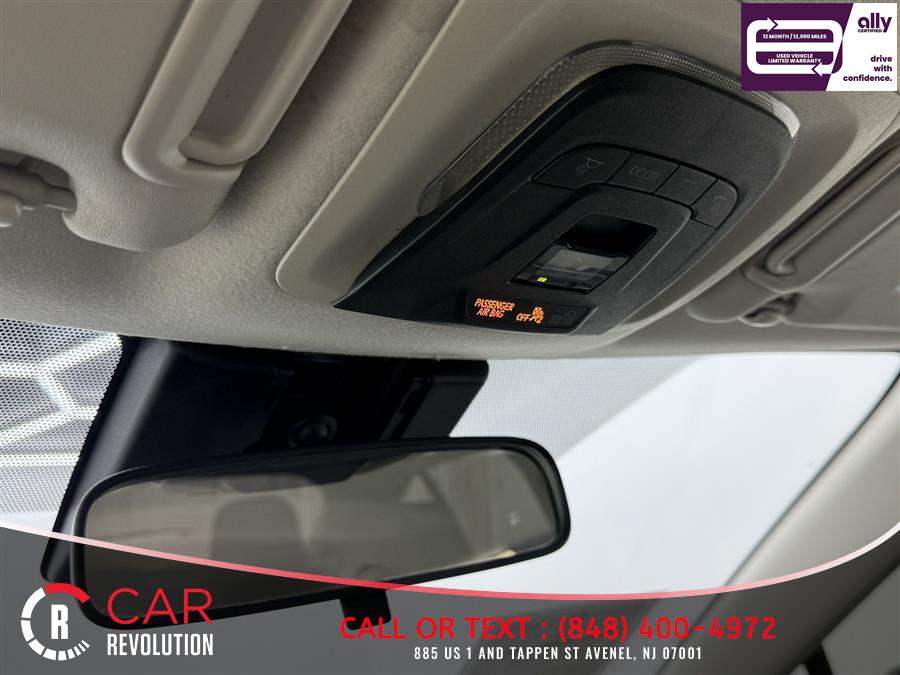 2023 Toyota Corolla LE - Photo 18