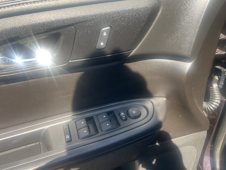 2015 Chevrolet Traverse 1LT - Photo 11