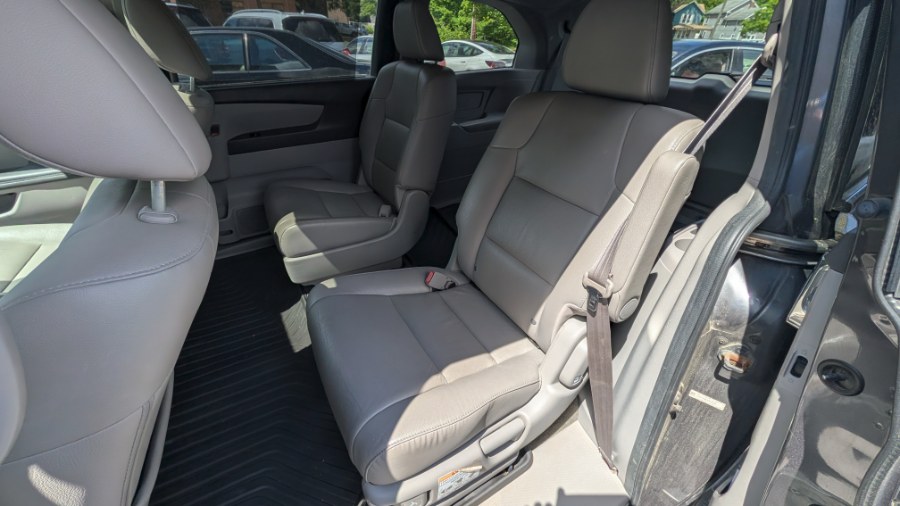 2014 Honda Odyssey EX-L - Photo 11