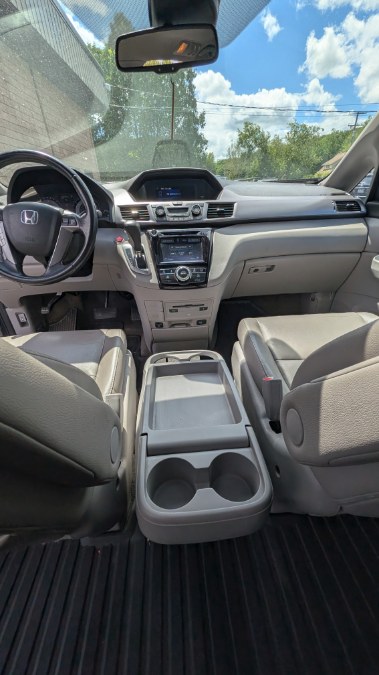 2014 Honda Odyssey EX-L - Photo 17