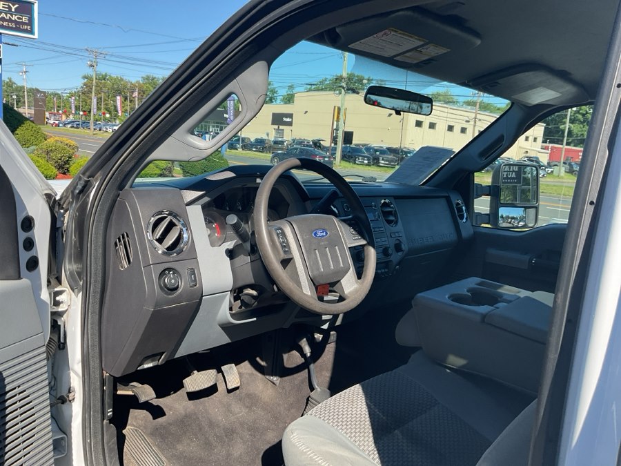 2015 Ford F-350 Super Duty XL - Photo 25
