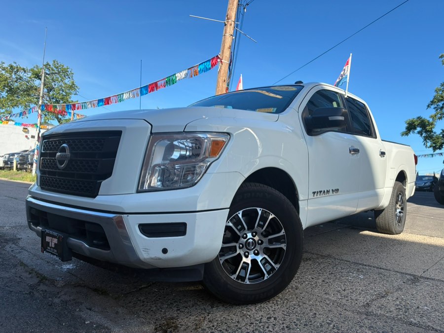 2020 Nissan Titan SV Crew Cab 4WD
