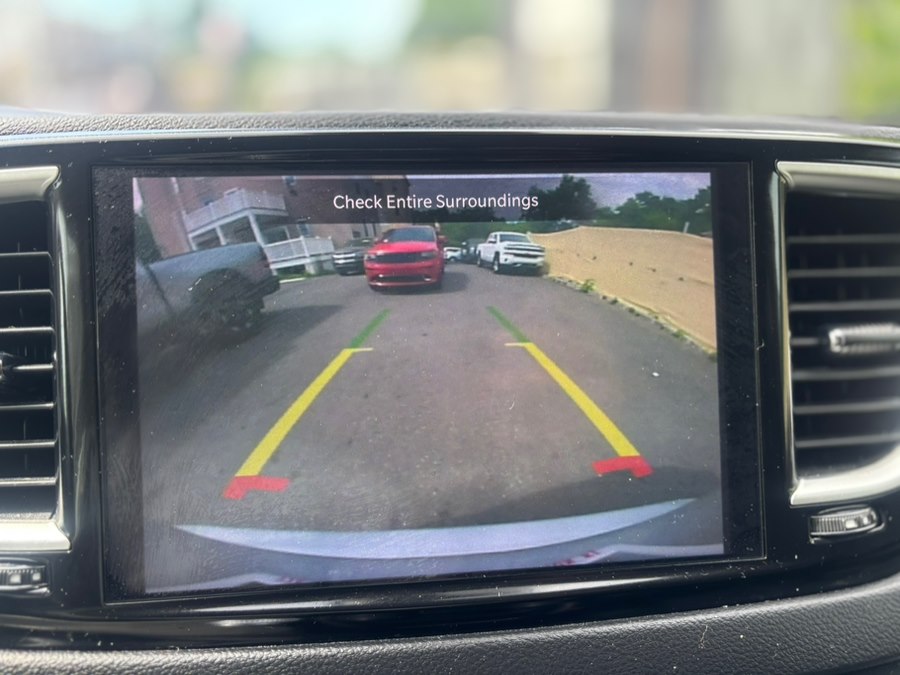 2024 Chrysler Pacifica Touring L - Photo 15