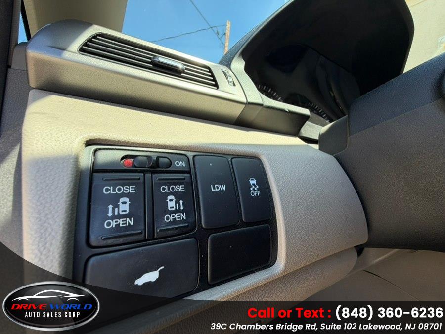 2016 Honda Odyssey EX-L - Photo 19