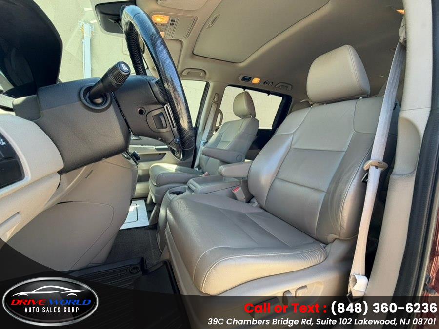 2016 Honda Odyssey EX-L - Photo 16