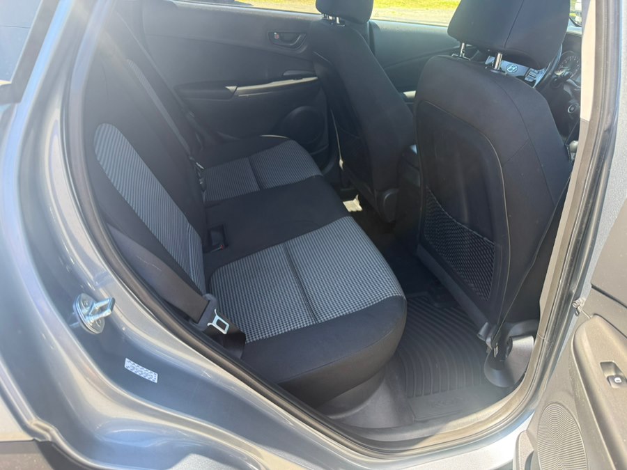 2020 Hyundai Kona SEL Plus - Photo 9