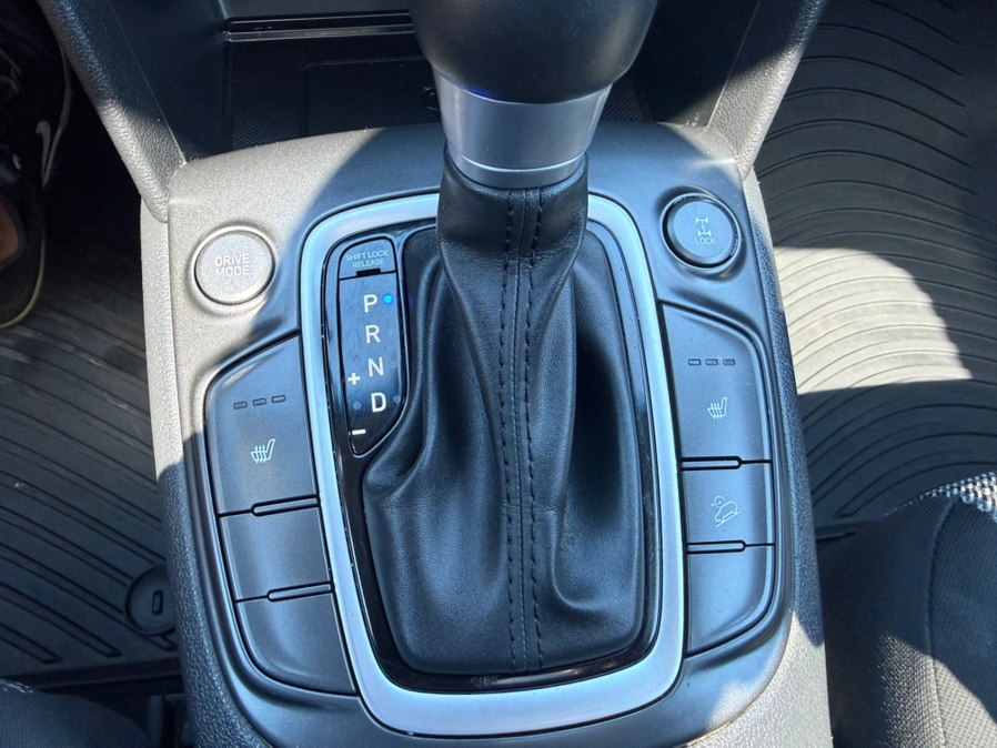 2020 Hyundai Kona SEL Plus - Photo 14