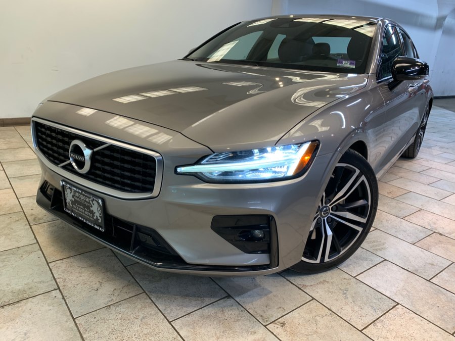 Gray (Osmium Grey Metallic) 2019 Volvo S60 T6 R-Design AWD Sedan All-Wheel Drive Automatic