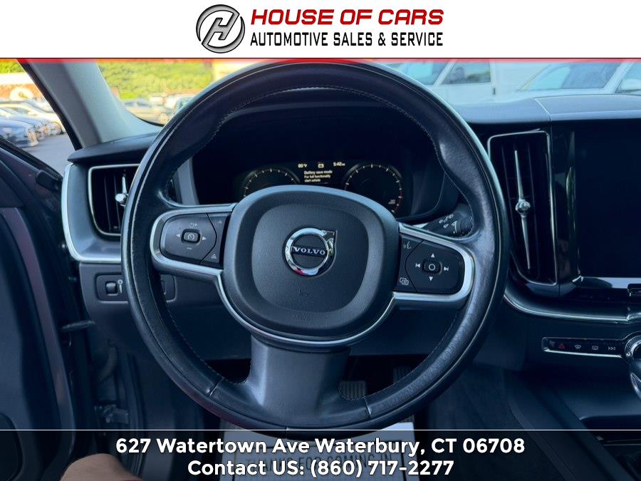 2018 Volvo XC60 Momentum - Photo 26