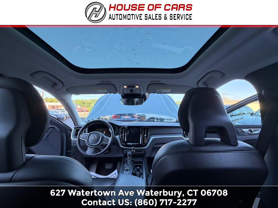 2018 Volvo XC60 Momentum - Photo 35