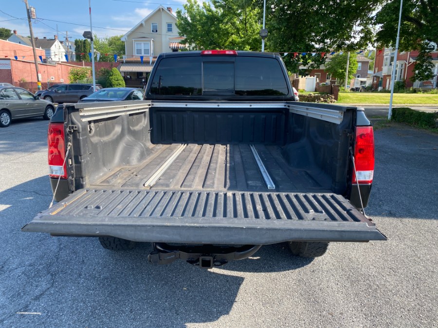 2004 Nissan Titan SE - Photo 6
