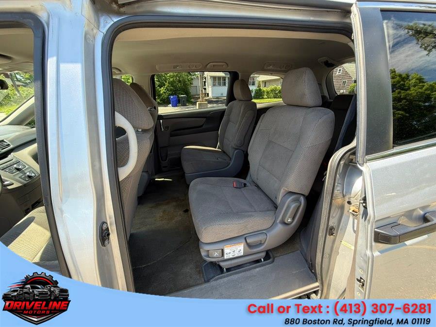 2014 Honda Odyssey LX - Photo 10