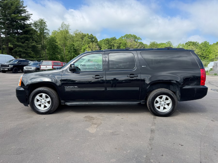 2013 GMC Yukon 4WD 1/2 Ton SLT (4SA)'s photo