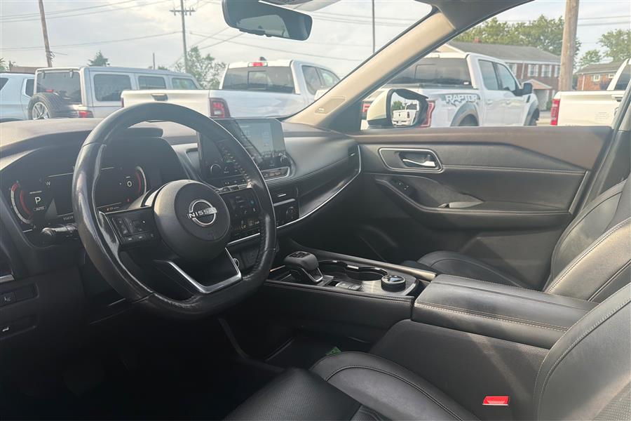 2022 Nissan Rogue Platinum - Photo 10