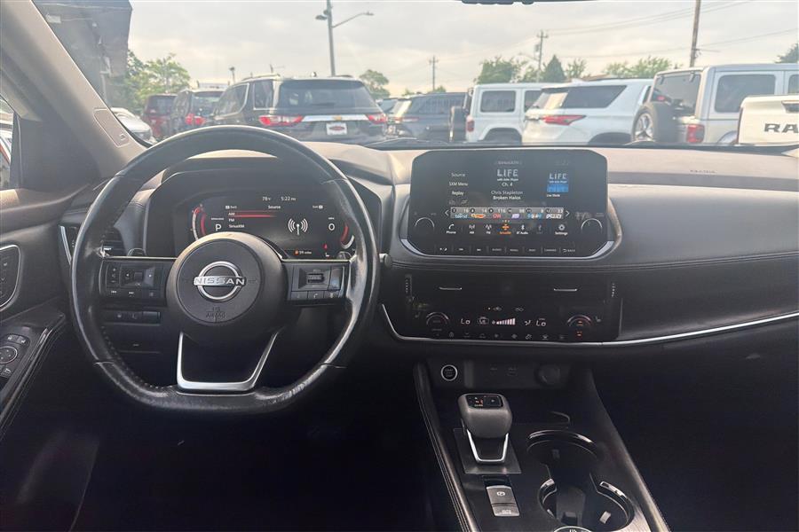 2022 Nissan Rogue Platinum - Photo 13