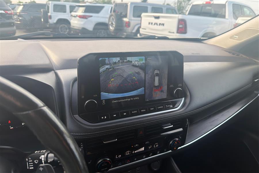 2022 Nissan Rogue Platinum - Photo 26