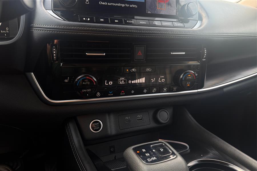 2022 Nissan Rogue Platinum - Photo 27