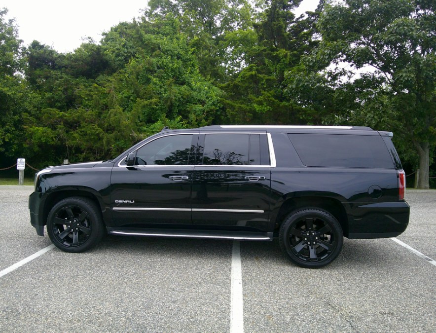 Onyx Black 2019 GMC Yukon XL Denali 4WD SUV / Crossover Four-Wheel Drive Automatic