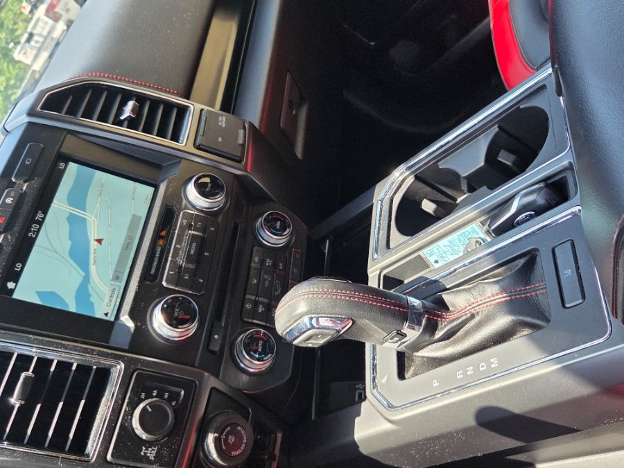 2017 Ford F-150 Lariat - Photo 11