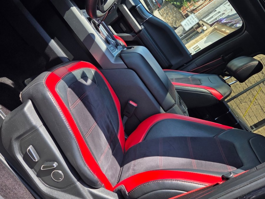 2017 Ford F-150 Lariat - Photo 9