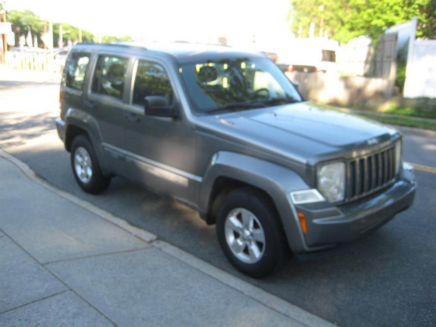 Used 2012 Jeep Liberty in Massapequa, New York | Rite Choice Auto Inc.. Massapequa, New York