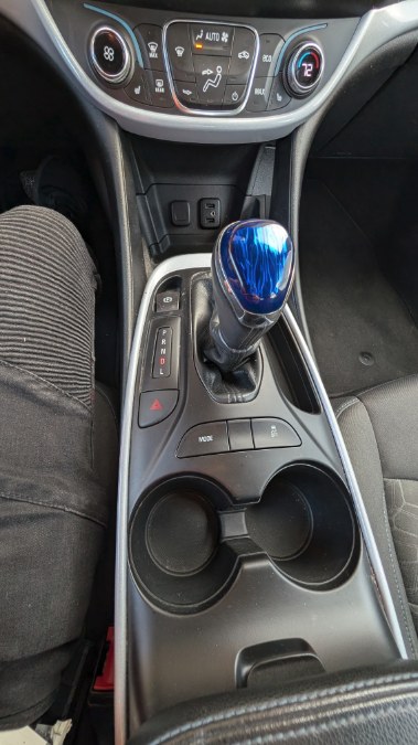 2016 Chevrolet Volt LT - Photo 32