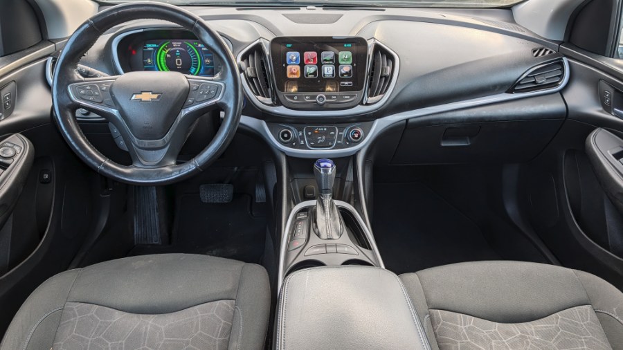 2016 Chevrolet Volt LT - Photo 17