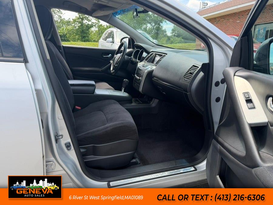 2010 Nissan Murano S - Photo 10