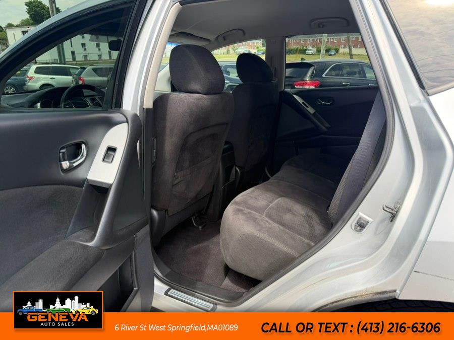 2010 Nissan Murano S - Photo 9