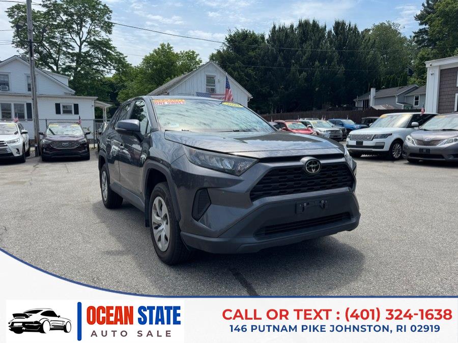 2022 Toyota RAV4 LE - Photo 6