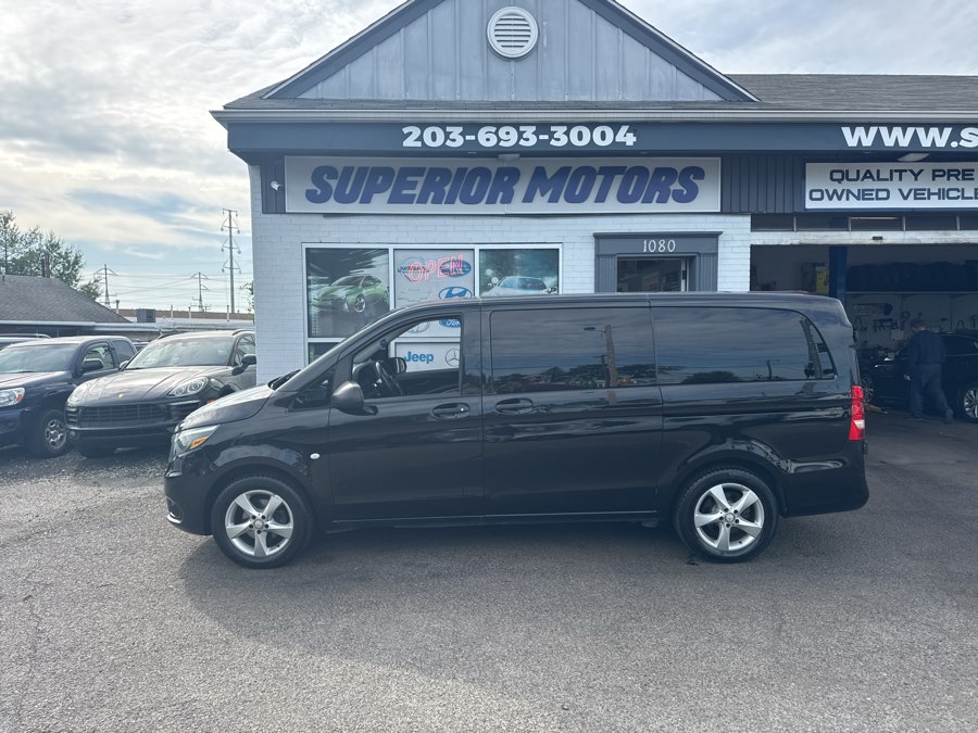 Jet Black 2018 Mercedes-Benz Metris Passenger Van Rear-Wheel Drive Automatic