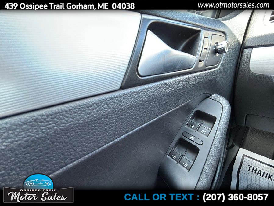 2014 Volkswagen Jetta GLI - Photo 25