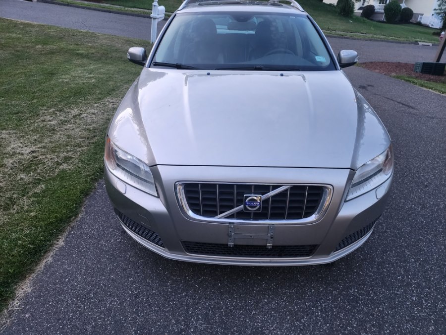2008 Volvo V70 3.2 FWD's photo