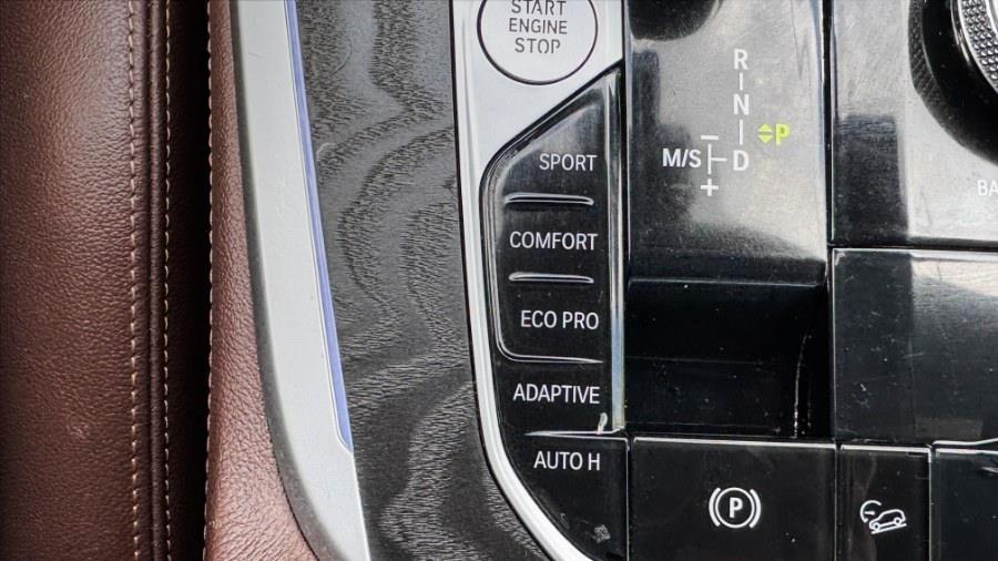 2021 BMW X7 40i - Photo 26
