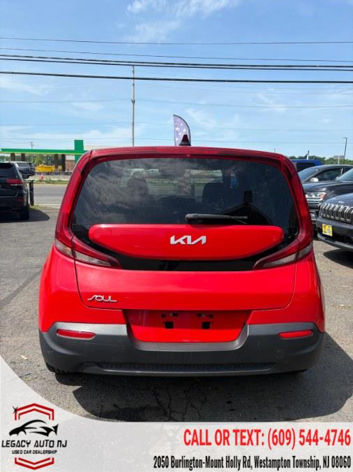 2022 Kia Soul LX - Photo 7