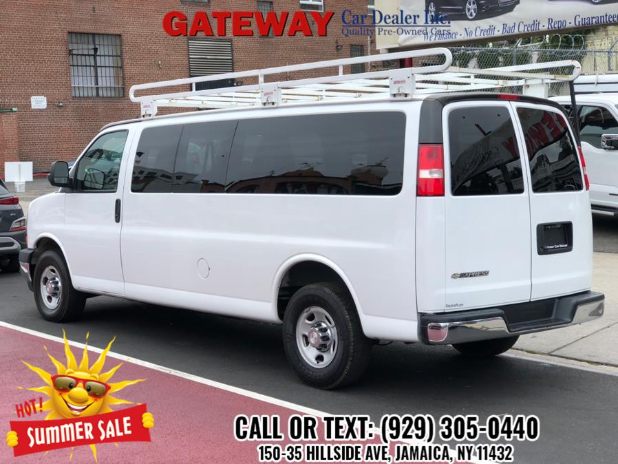 2019 Chevrolet Express Passenger LT - Photo 6